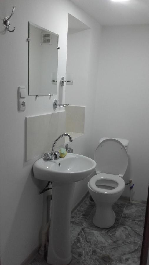 Домик У Куры Hotel Tbilisi Exterior photo